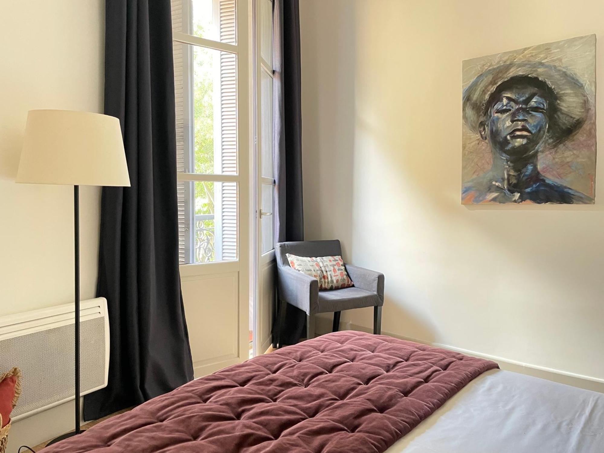 Nimes , Appartement Renove Dans Immeuble Classe. Exterior foto